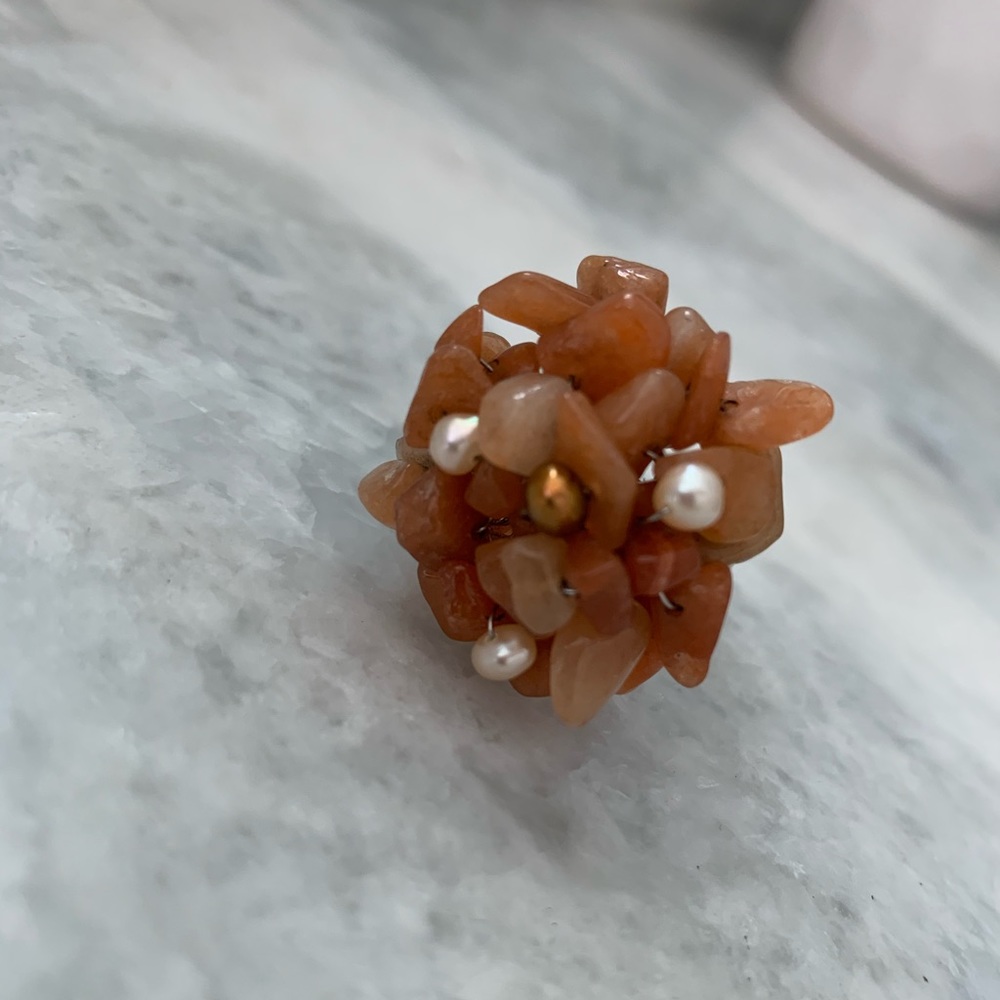 Stone and pearl ring
